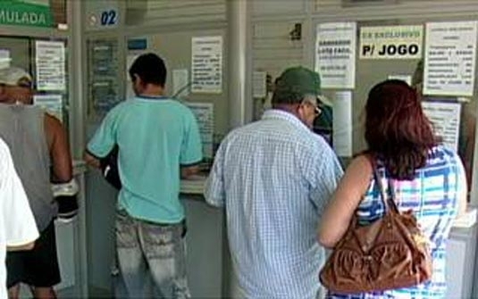 Movimento nas lotricas aumentou por causa da Mega-Sena da Virada