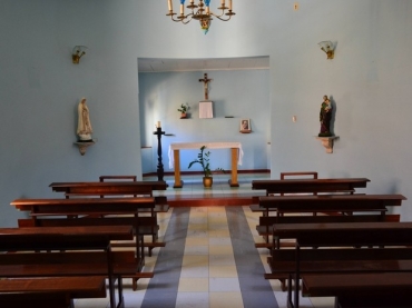 Beb estava no altar da capela quando voltou a respirar 