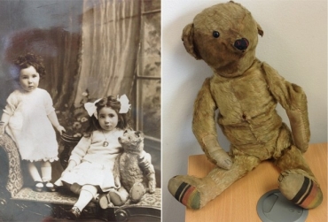 O ursinho misterioso ao lado da foto em que ele prprio aparece, em 1918