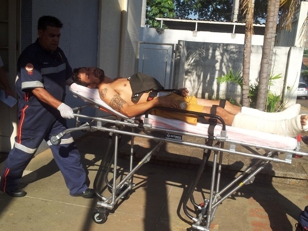 Ajudante geral, de 29,  transferido para o HFC aps passar mal em Piracicaba (