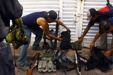 Milcias tm tentado combater o narcotrfico em Michoacn