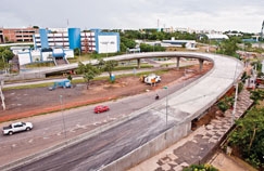 Depois de ser inaugurado, o viaduto da Sefaz teve de ser restaurado e segue provocando polmica, agora em torno de seu nome