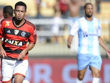 Flamengo aceitou proposta de R$ 19 milhes por Hernane