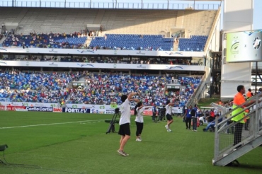 Arena Pantanal ainda est em obras para a Copa. At o dia 5, estdio deve estar pronto