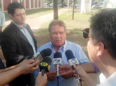 Gaeco cumpre mandados no gabinete do prefeito de Vrzea Grande (MT)