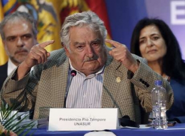 Jos Mujica, presidente do Uruguai, discursa durante a cpula da Unasul em Guayaquil, Equador, em 4 de dezembro