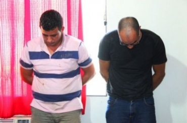 Rafael (à esquerda) e Márcio passaram por exame de corpo de delito e foram levados ao 'Ferrugem'