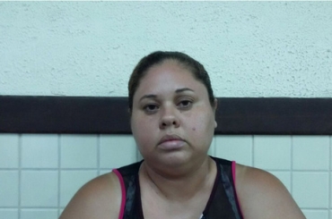 Autuada em flagrante pelos crimes de furto, Nathlia tambm foi indiciada por estelionato