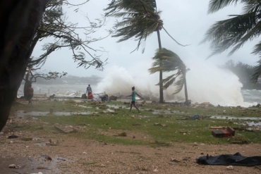 Passagem de ciclone por Vanuatu deixa mortos