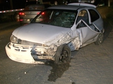 Acidente com tr�s ve�culo, na ES-482, no Esp�rito Santo