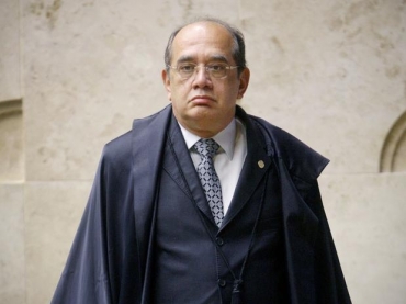 Em leitura longa de voto, Gilmar Mendes foi incisivo no STF ao relacionar a autoria do mensalo a polticos