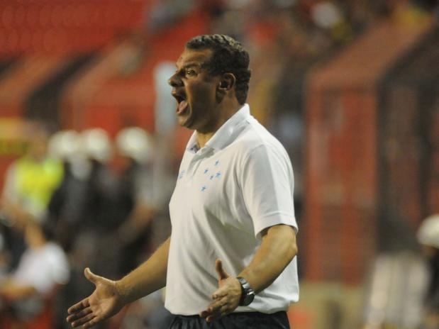 Treinador confia na recuperao do Cruzeiro na sequncia da competio
