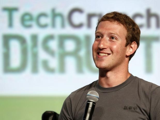 Mark Zuckerberg d primeira entrevista aps a abertura de capital do Facebook em evento nos Estados Unidos