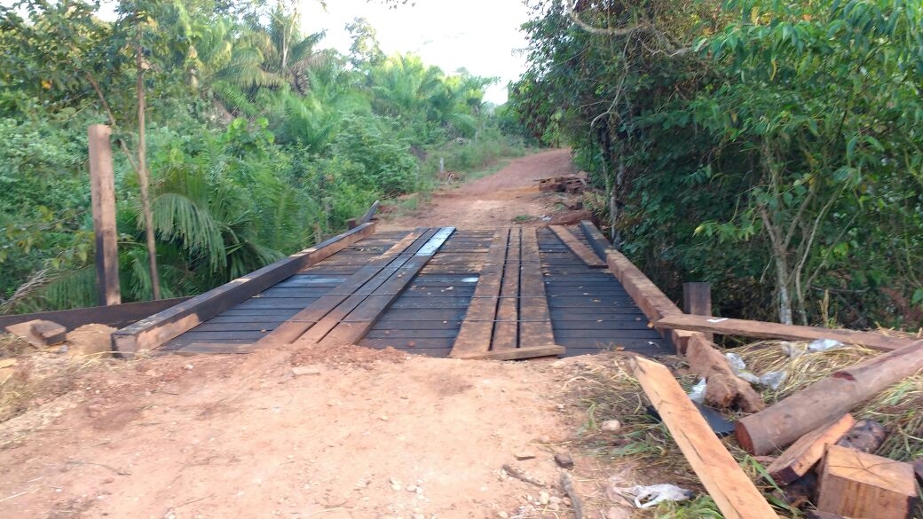 Uma das pontes totalmente recuperada na Estrada Vicinal que liga a sede do municpio ao Assentamento So Francisco e divisa territorial com Santo Afonso, Nova Marilndia e Arenpolis