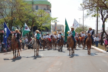 Tradicional evento  realizado todos os anos para antecipar a realizao da Exposerra