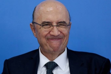 Para Meirelles, o importante  atingir o equilbrio fiscal, e alta dos impostos no est descartada 