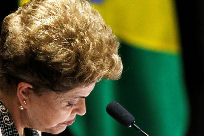 A presidente afastada, Dilma Rousseff, faz sua defesa durante sesso de julgamento do impeachment no Senado - 29/08/2016