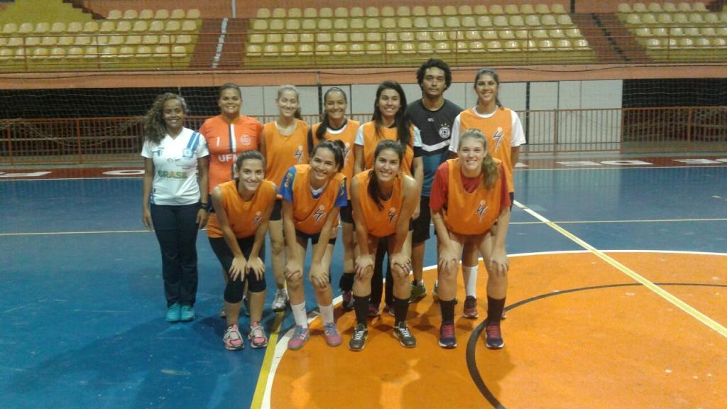 Jogadoras do time de handebol da UFMT - Foto por: Marcio Camilo - Seduc/Sael-MT