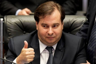 O presidente da Cmara dos Deputados, Rodrigo Maia (DEM-RJ), participou das articulaes para adiar a votao (Evaristo S/AFP)