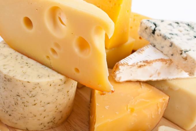 Vrios tipos de queijo (iStockphoto/Getty Images)