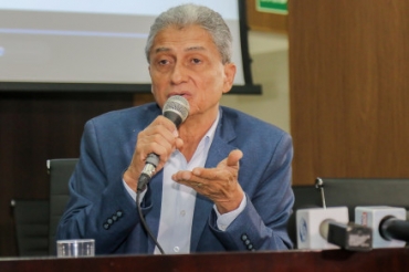 O presidente da AMM, Neurilan Fraga: municpios tm mais de R$ 150 milhes a receber
