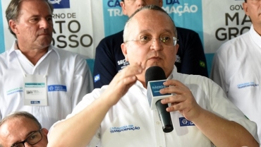 O governador Pedro Taques, que defendeu a Caravana da Transformao
