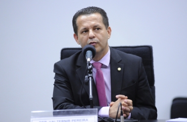 O presidente regional do PSB, deputado federal Valtenir Pereira
