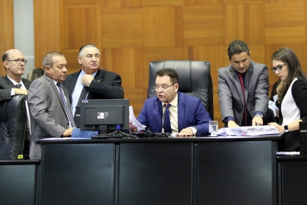 Deputados criticaram proposta do presidente Jair Bolsonaro