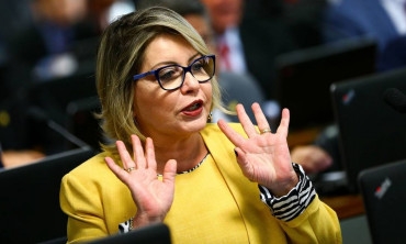 Selma Arruda, que foi cassada por corrupo na eleio ao Senado, em 2018