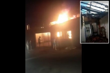 A casa de Ana Virgnia Corra Gomes, que foi incendiada no domingo