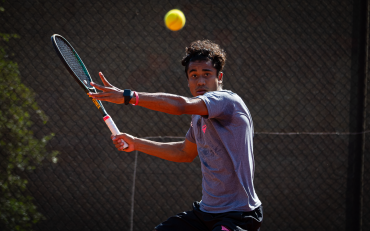 Laelson Rodrigues - Tenista do circuito internacional profissional sagra-se campeo da principal categoria do torneio Copa Cuiab Tnis Clube (fotgrafo: Junior Martins)