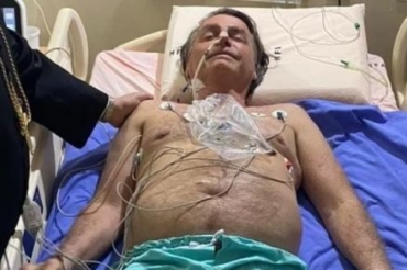 Jair Bolsonaro divulgou uma foto no Hospital das Foras Armadas