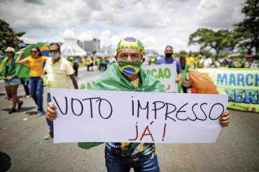 NAS RUAS - Manifestação em linha com a tese do governo: base engajada - Sérgio Lima/Poder360/.  