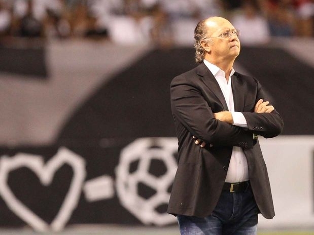 Falco deixou o comando do Bahia aps a goleada para o Fluminense