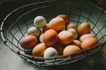 Substituio da carne pelo ovo faz com que o preo da protena aumente  Foto: Natalie Rhea/Unsplash