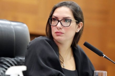 A deputada Janaina Riva: em defesa de Bolsonaro