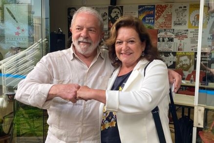 O presidencivel Lula e Maria Lcia Neder, que deve disputar ao Governo