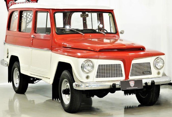 Esnobe, a Rural foi o primeiro SUV brasileiro e oferecia alguns requintes