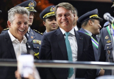 Mauro Mendes fechou aliana com Jair Bolsonaro, na disputa pela reeleio