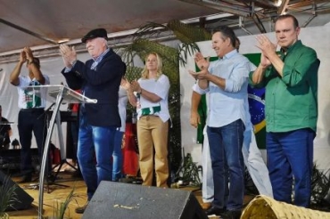 Bolsonaro refora apoio a Mauro e Wellington: 