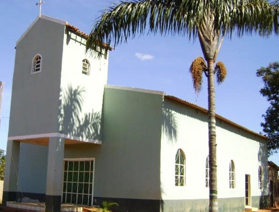 Igreja de Nossa Senhora Aparecida, que foi demolida em Posto da Mata, em So Flix do Araguaia