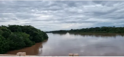 Volume do Rio Cuiab passou de 6 metros  Foto: Amrico Neponuceno/TVCA