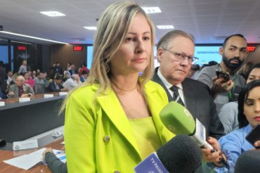 A interventora Danielle Carmona, que vai pagar salrio atrasado de servidores da Sade