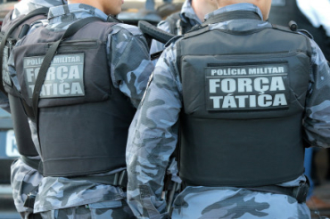 Policiais integrantes da Fora Ttica da Polcia Militar