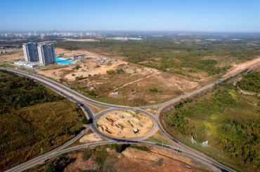 O trecho que est em obras  o primeiro lote do Rodoanel, que vai ligar a MT-251, em Chapada dos Guimares, at a BR-163/364, j em Vrzea Grande