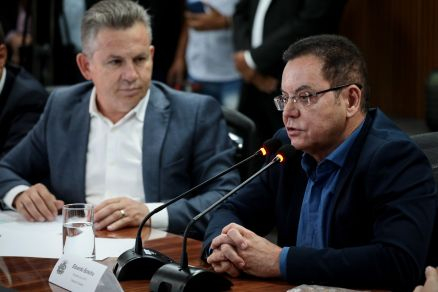 Mauro Mendes e Eduardo Botelho: separao cada vez mais prxima, dentro do Unio Brasil