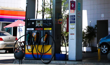 A al�quota do ICMS sobre a gasolina e o etanol vai subir R$ 0,10 por litro, de R$ 1,37 para R$ 1,47