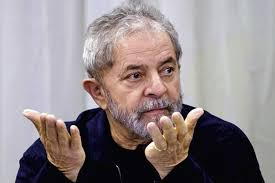 O presidente Lula, cuja avaliao positiva caiu