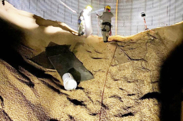 Acidentes em silos, especialmente de armazenamento de gr�os, s�o frequentemente fatais e ocorrem devido a diversos fatores