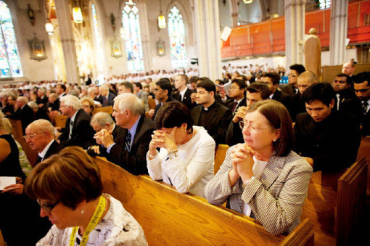 De acordo com o IBGE, 56,7% da popula��o de 10 anos ou mais de idade se declaram como cat�lica apost�lica romana no Estado